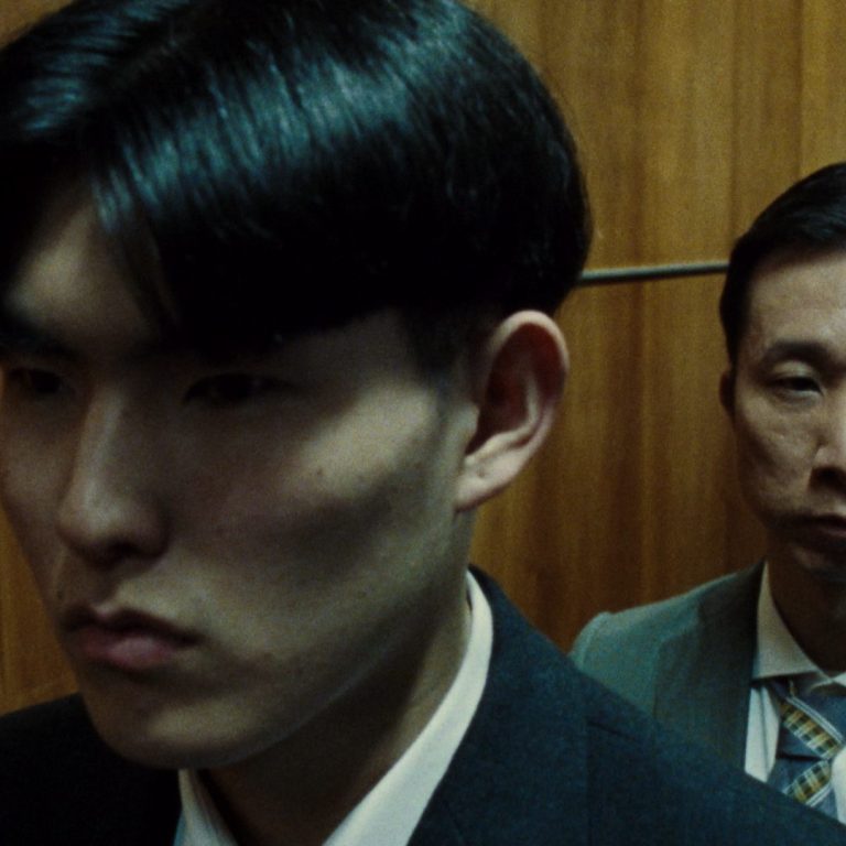 Salaryman - Robin Kikic